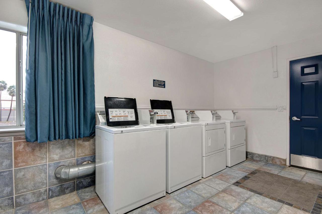 Motel 6-Pharr, Tx Eksteriør bilde